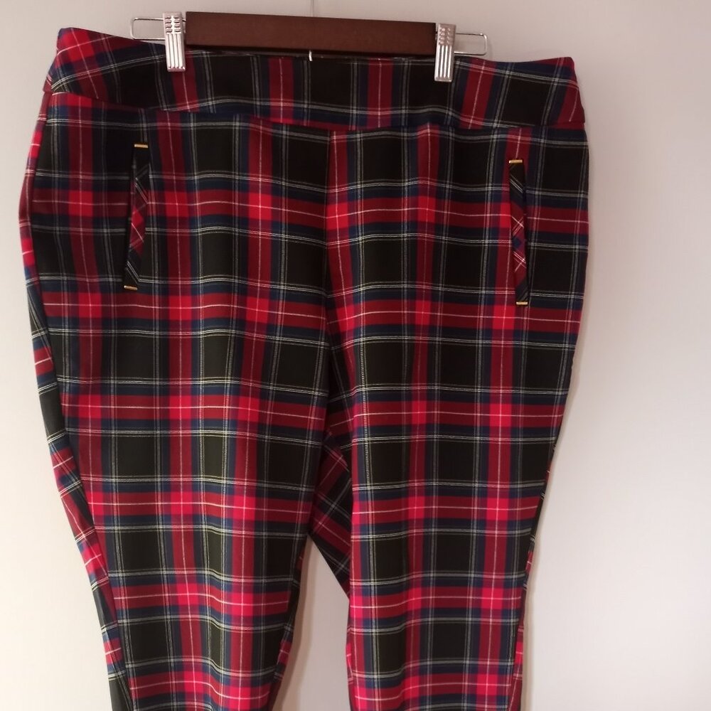 'CATO' HI- Rise Plaid Pant Size 18WP EUC